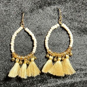Wildflower dainty earrings